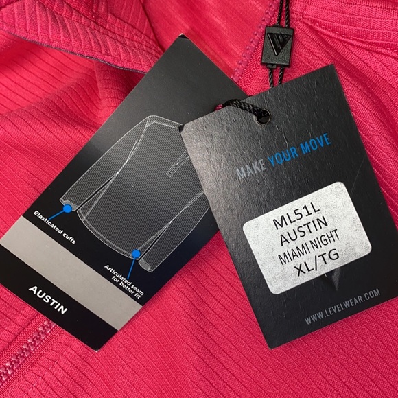 Levelwear NWT pullover - Picture 6 of 11